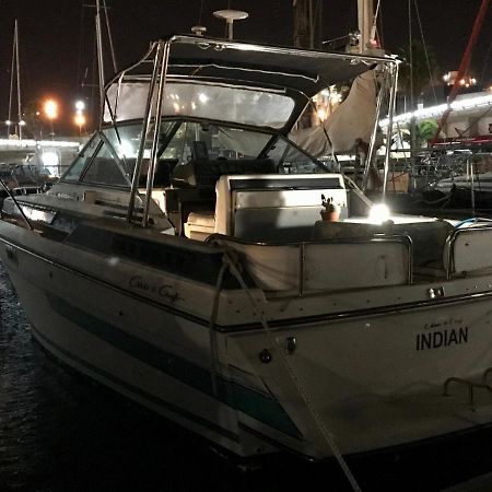 מלון סנט אדריה דה בסוס Yacht Experience Barcelona מראה חיצוני תמונה