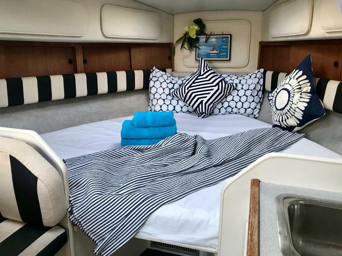 מלון סנט אדריה דה בסוס Yacht Experience Barcelona מראה חיצוני תמונה