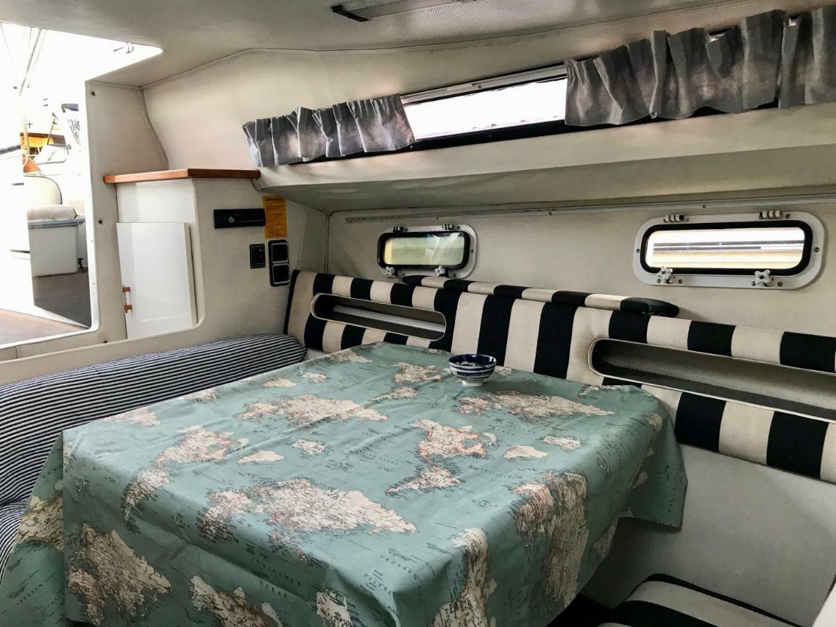 מלון סנט אדריה דה בסוס Yacht Experience Barcelona מראה חיצוני תמונה